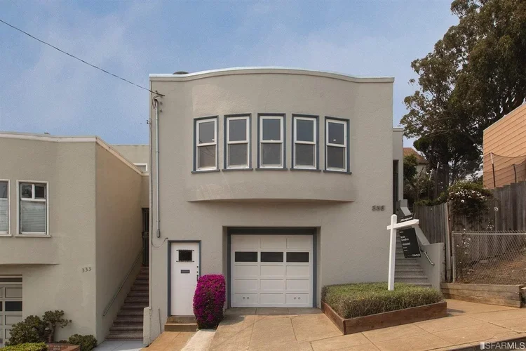 335 Congo Street