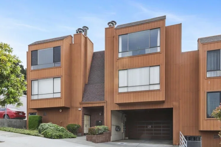 273 County St Unit D
