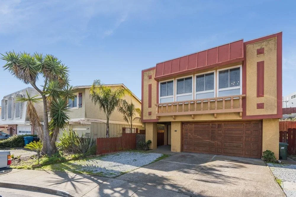 118 Dennis Dr