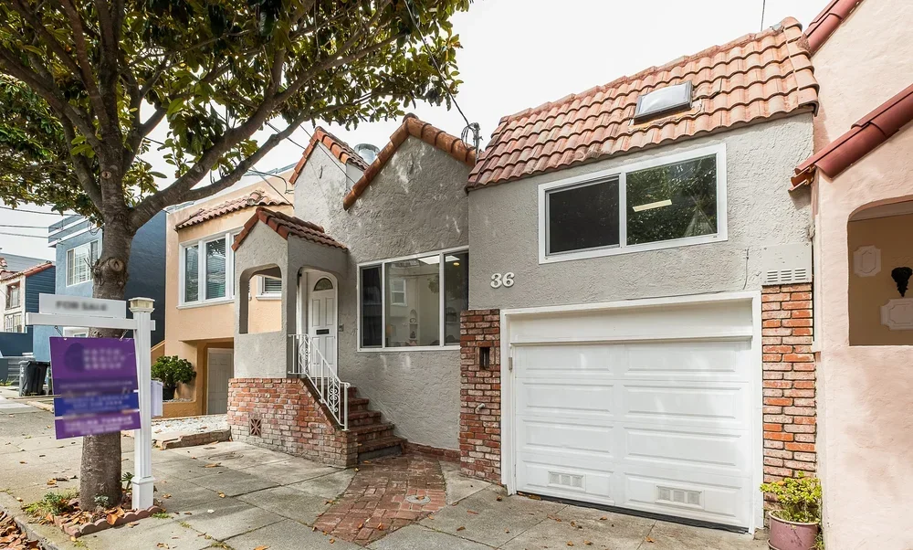 36 Alexander Ave
