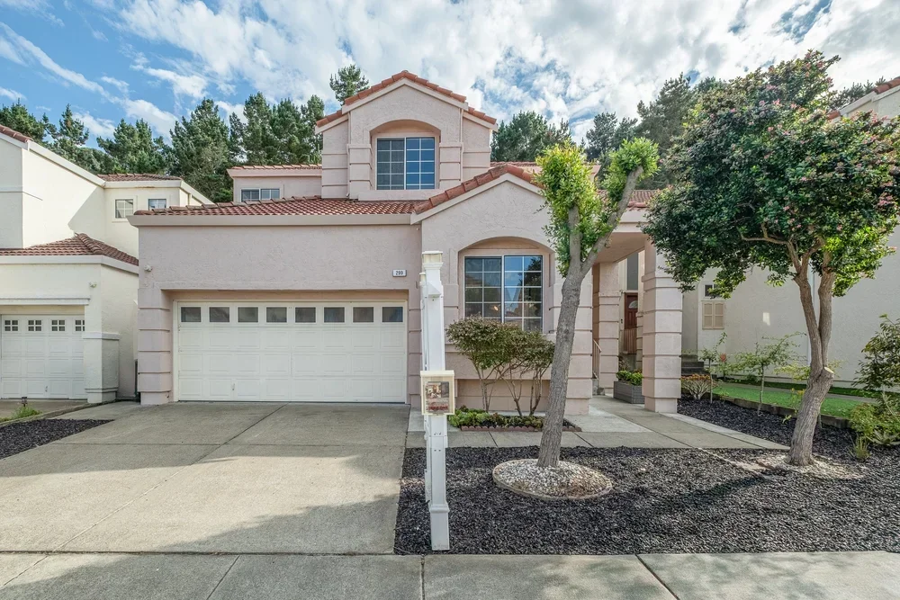 299 Cerro Dr