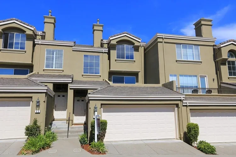56 Windcrest Way