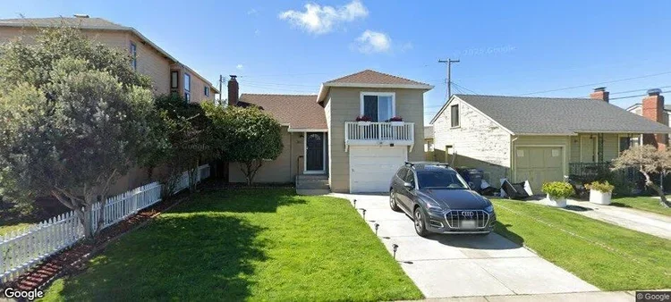 302 Fairway Drive