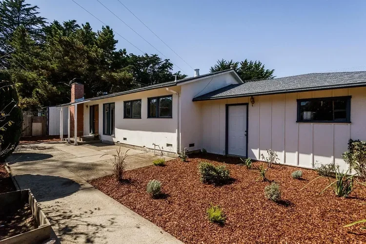 3055 Fleetwood Drive