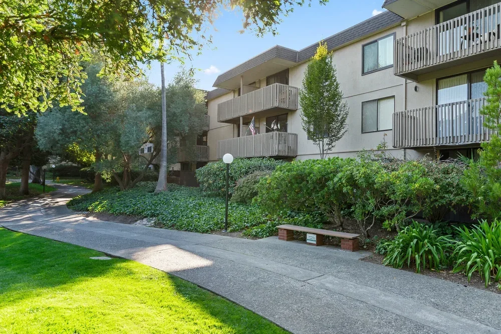 8155 Shelter Creek