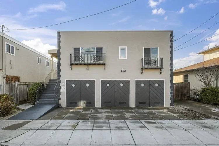 677 MASSON AVE