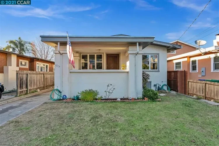 1219 Versailles Ave