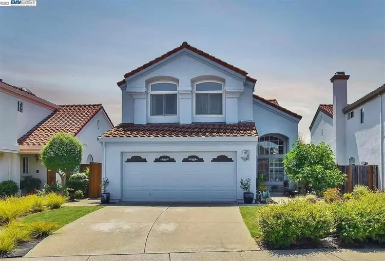 6593 Crestwood Drive