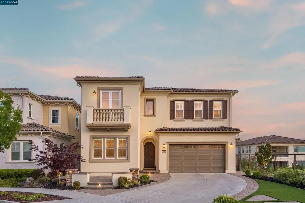 325 Oberland Ct