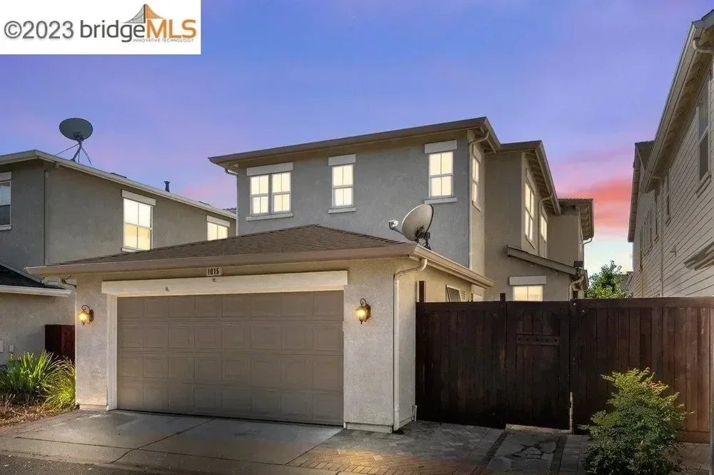 1015 Cottage Lane 