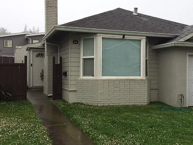 644 Foothill Drive