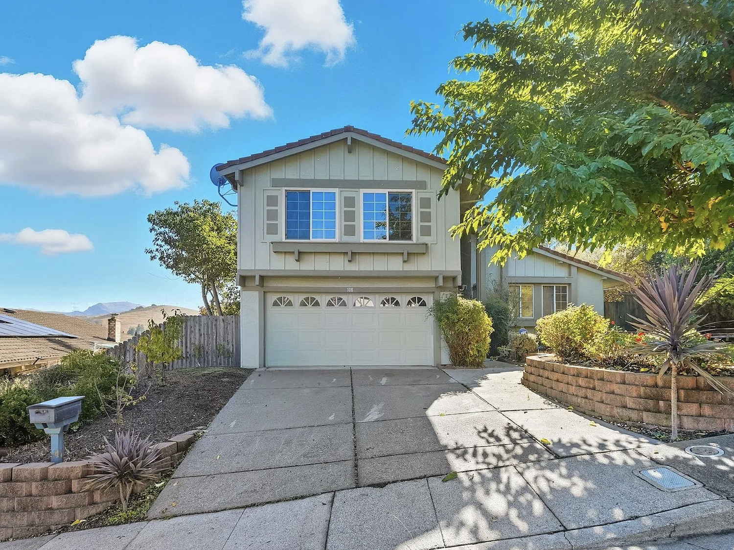 108 Hilltop dr