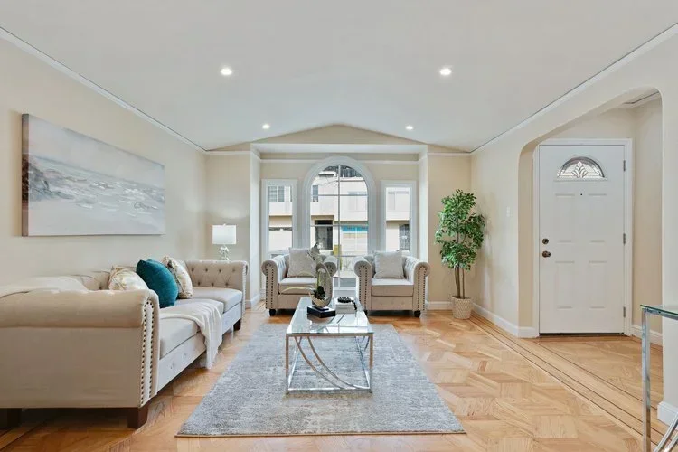 437CampbellAve-3.webp