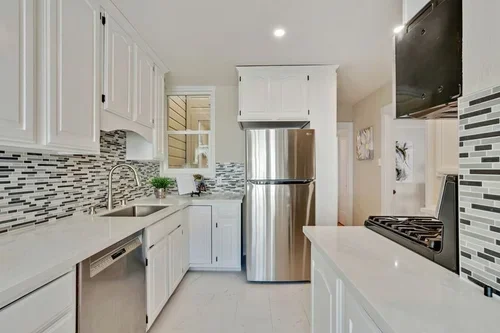 437CampbellAve-8.webp