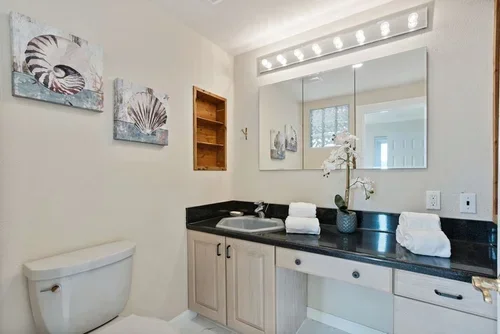 437CampbellAve-21.webp