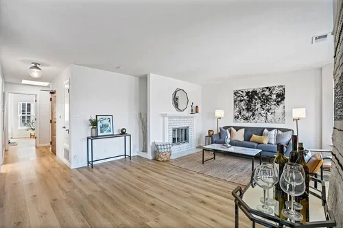 1740LagunaStunit401-4.webp