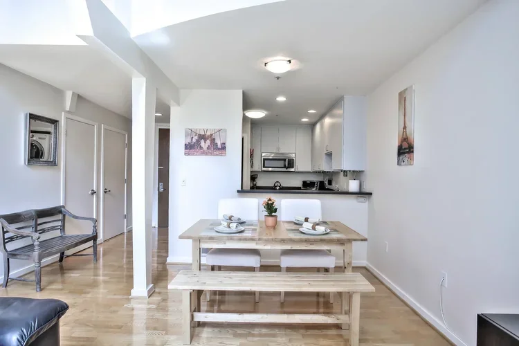 13_f8_49_Zoe_Street_3_082018_013_mls.webp