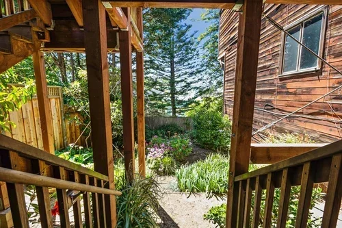014_983_clayton_st_exterior_garage_and_basement-4.webp
