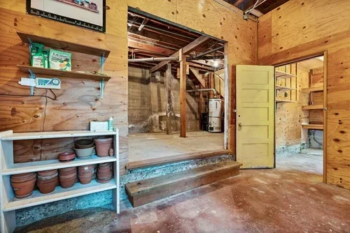 022_983_clayton_st_exterior_garage_and_basement-12.webp
