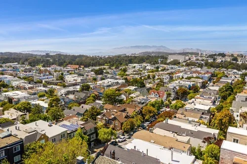 007_983_clayton_st_aerials-7.webp