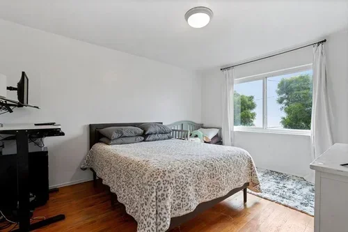 183CameliaDr-16.webp