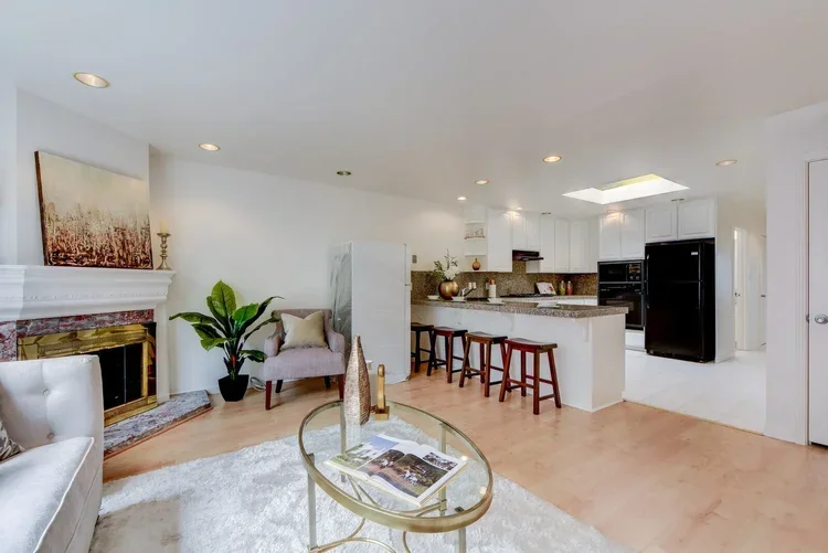 12_228_Frankfort_St_Daly_City10_mls.webp