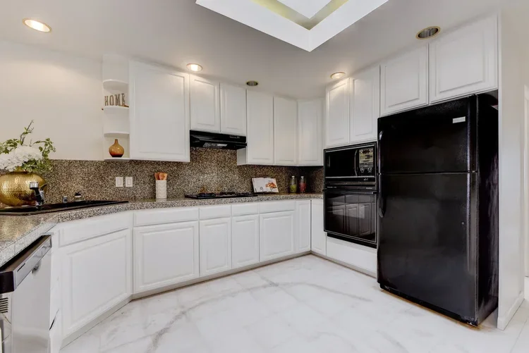 15_228_Frankfort_St_Daly_City12_mls.webp
