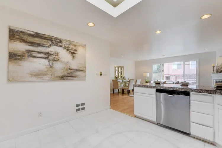 18_228_Frankfort_St_Daly_City22_mls.webp