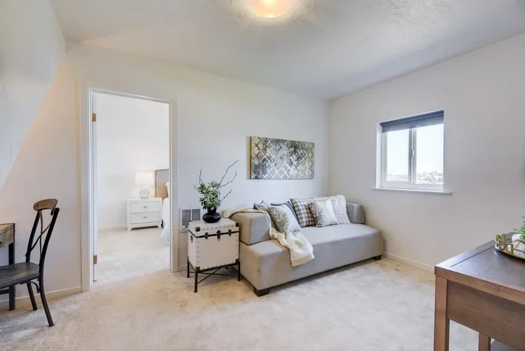 42_228_Frankfort_St_Daly_City17+(1)_mls.webp