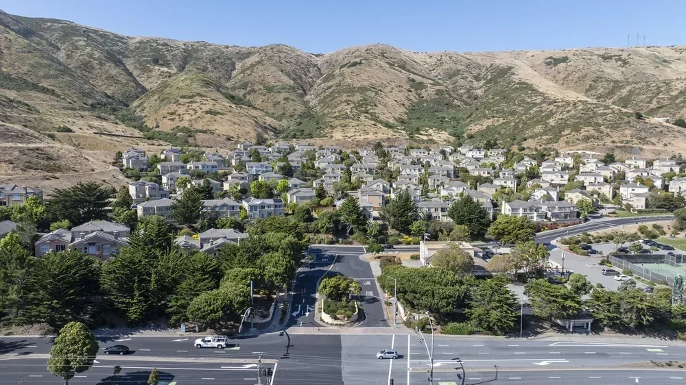 DJI_20250603170244_0044_D.webp