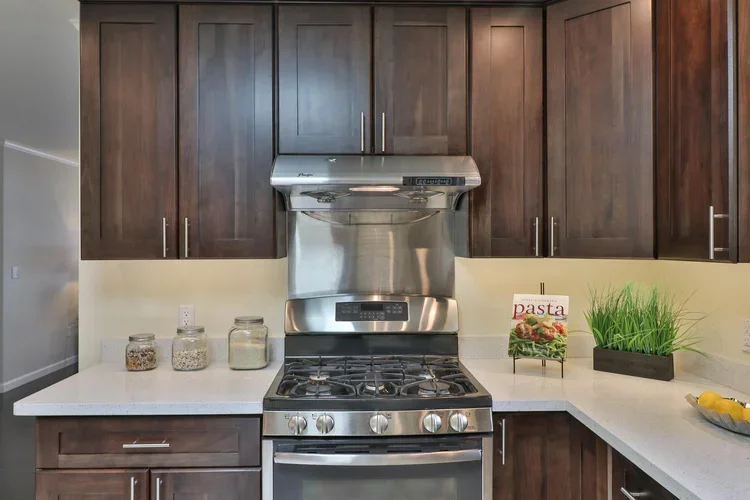 40+Escanyo+Dr+South+San-large-011-21-Kitchen-1500x1000-72dpi.webp