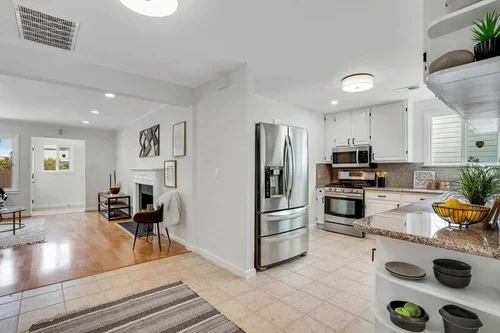 30SRochesterSt-12.webp