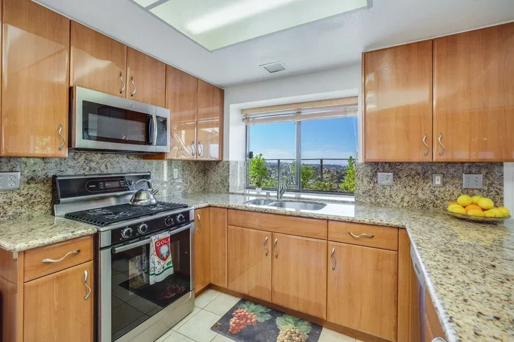 449SouthportWay-17.webp
