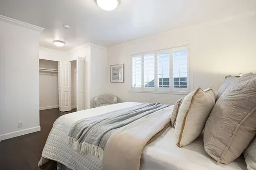 3671ElstonSt-13.webp