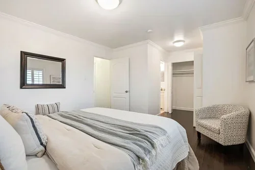 3671ElstonSt-14.webp
