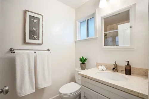 3671ElstonSt-15.webp
