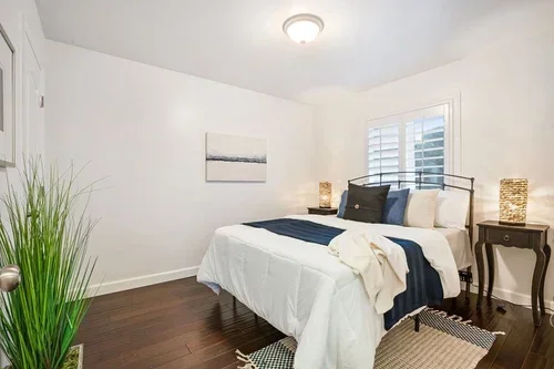 3671ElstonSt-17.webp