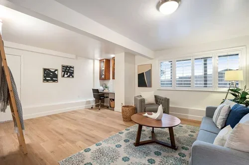 3671ElstonSt-21.webp