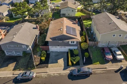 3671ElstonSt-1+copy.webp