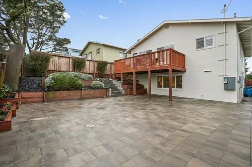 3671ElstonSt-29.webp
