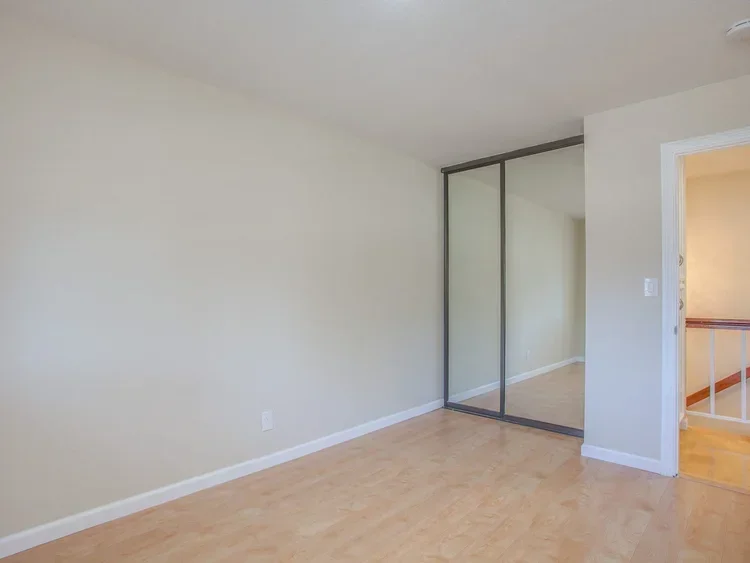 4620+Kelso+St+Union+City+CA-MLS_Size-021-17-Bedroom-1280x960-72dpi.webp