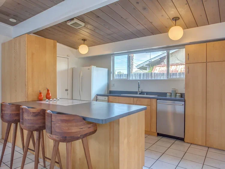 4026+Salem+St+Concord+CA+94521-MLS_Size-013-34-Kitchen-1280x960-72dpi.webp