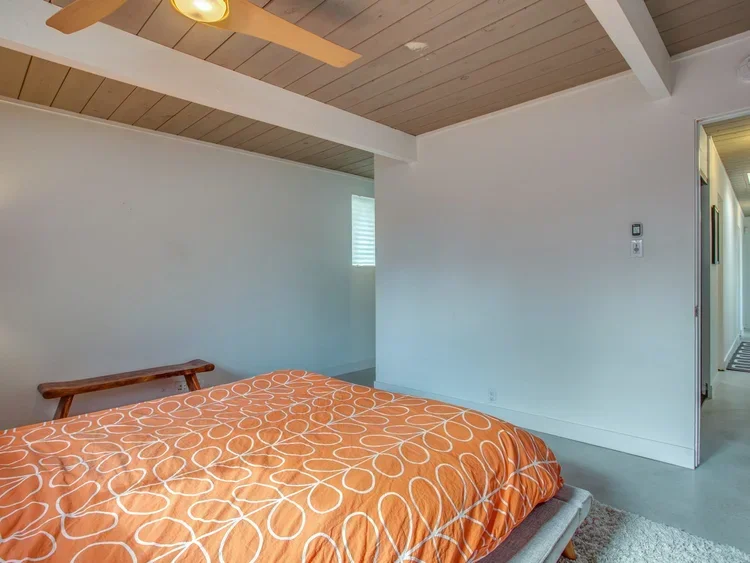 4026+Salem+St+Concord+CA+94521-MLS_Size-019-33-Master+Bedroom-1280x960-72dpi.webp
