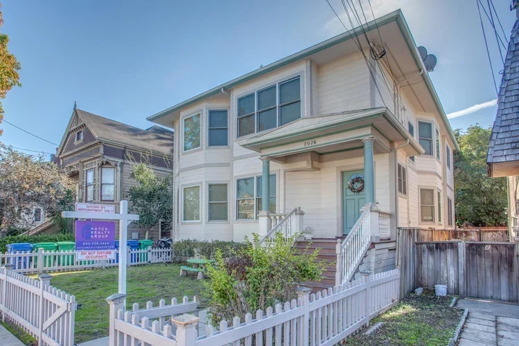 2026+San+Antonio+Ave-large-001-11-Exterior-1500x1000-72dpi.webp