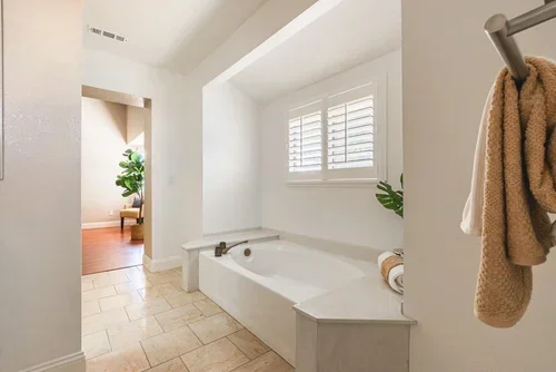 Antioch-4619-Silvercrest-JP103965-HDR.webp