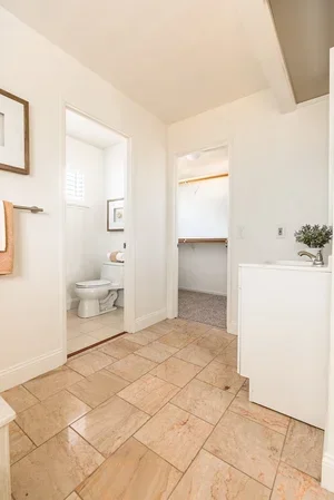 Antioch-4619-Silvercrest-JP103963-HDR.webp