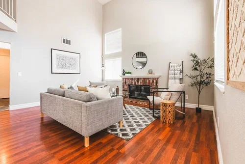 Antioch-4619-Silvercrest-JP103978-HDR.webp