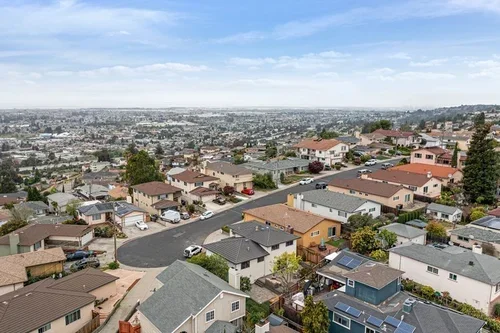 042_16724_cowell_st-42.webp