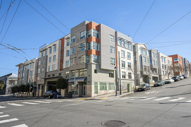 451 Kansas St #368