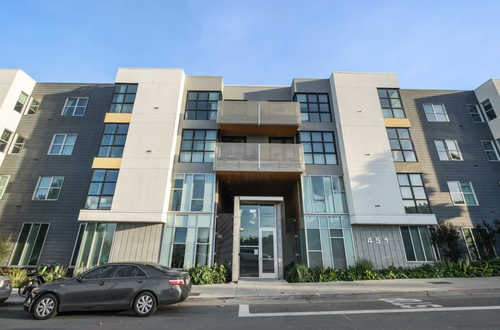 451 Donahue St #302